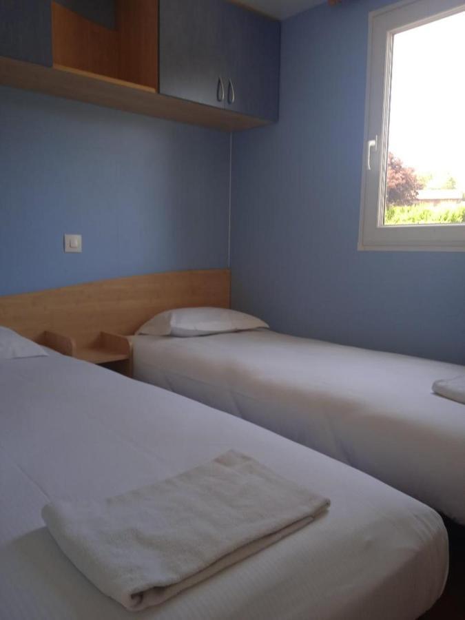 Olydea Le Lambon - Prailles-La-Couarde Hotell Exteriör bild