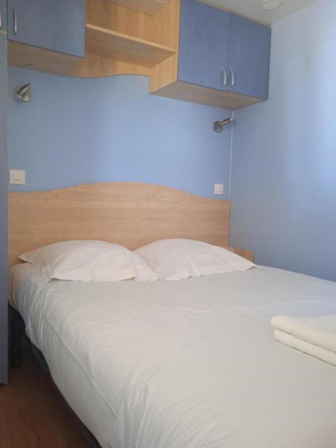 Olydea Le Lambon - Prailles-La-Couarde Hotell Exteriör bild